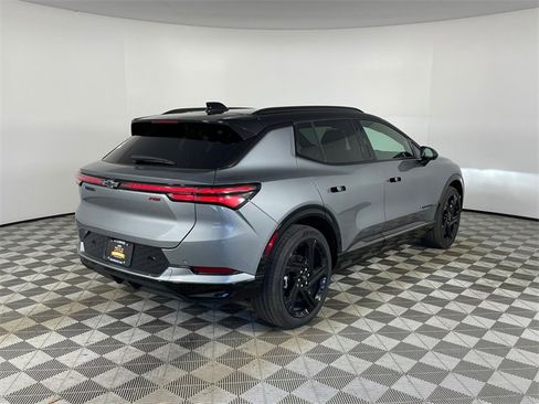 New 2026 Chevrolet Equinox EV RS image 20