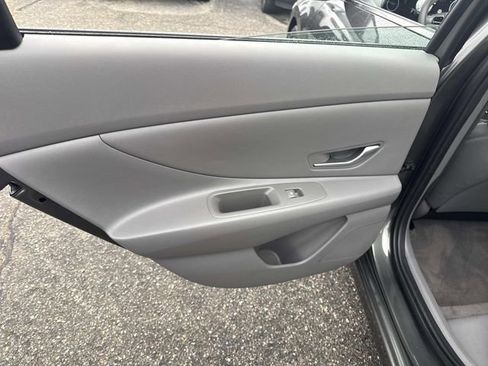 Certified 2024 Hyundai Elantra SEL w/ Convenience Package image 17