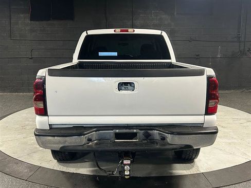 Used 2005 Chevrolet Silverado 1500 w/ Light Duty Power Package image 4