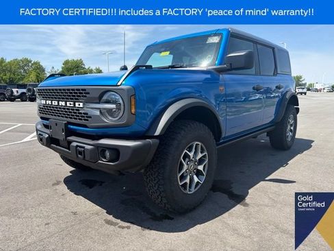 Used 2025 Ford Bronco Badlands AWD/4WD image 2