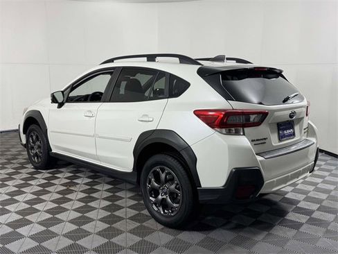 Used 2022 Subaru Crosstrek 2.5i Sport w/ Moonroof Package image 8