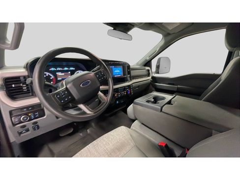Used 2024 Ford F450 XLT w/ FX4 Off-Road Package AWD/4WD image 11