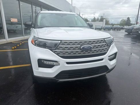 Used 2021 Ford Explorer Limited AWD/4WD image 9