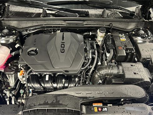 Used 2025 Hyundai Sonata SEL FWD image 9