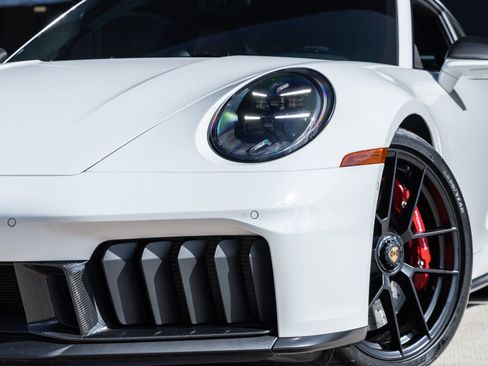 Certified 2026 Porsche 911 Carrera GTS RWD image 19