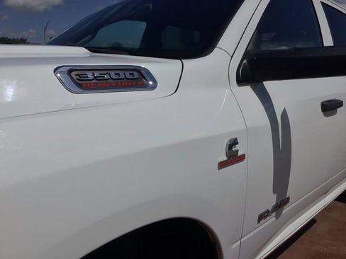 Used 2022 RAM 3500 Tradesman w/ Chrome Appearance Group image 7