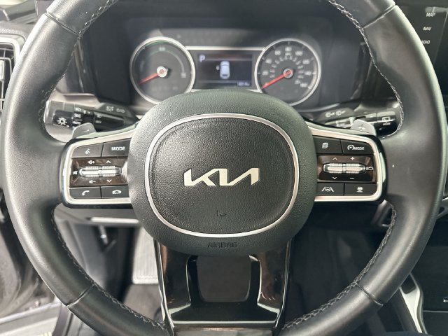 Used 2023 Kia Sorento EX AWD/4WD image 21