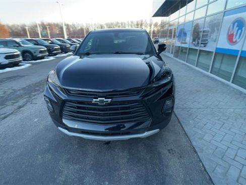 Used 2020 Chevrolet Blazer LT image 3
