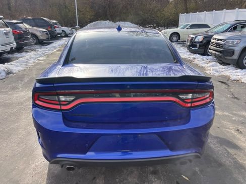 Used 2020 Dodge Charger GT w/ Blacktop Package image 5