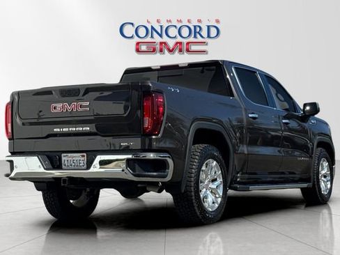 Used 2021 GMC Sierra 1500 SLT w/ SLT Premium Plus Package image 4
