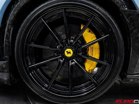 Used 2025 Ferrari Purosangue AWD/4WD image 40