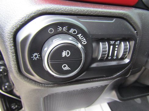 Used 2020 Jeep Gladiator Rubicon AWD/4WD image 21