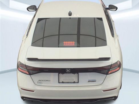 Used 2023 Honda Accord Sport image 13