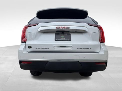 Used 2024 GMC Yukon Denali w/ Max Trailering Package AWD/4WD image 9