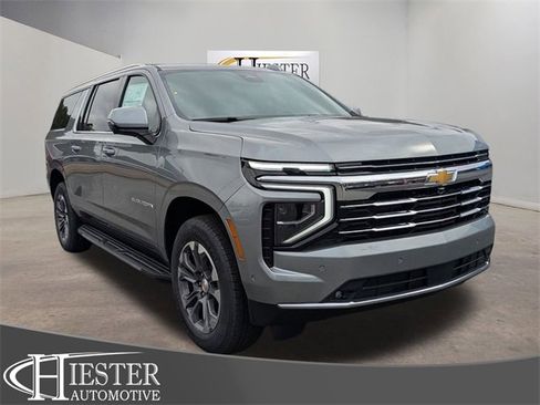 New 2026 Chevrolet Suburban LT w/ Comfort Package image 1