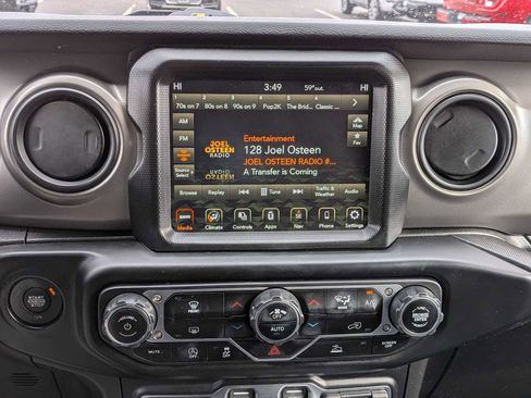 Used 2022 Jeep Wrangler Unlimited Sport image 18