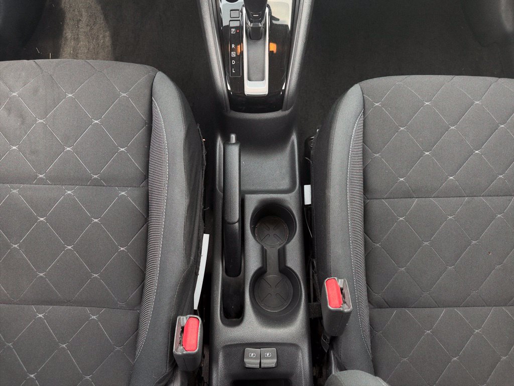 Used 2020 Nissan Kicks S FWD image 2