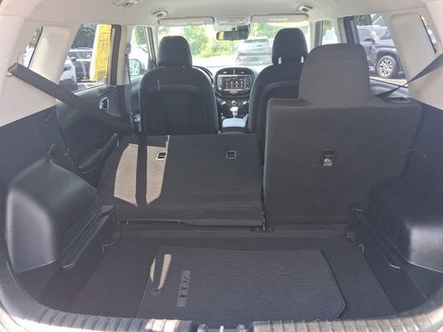 Used 2025 Kia Soul LX FWD image 30