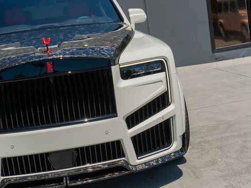 Used 2026 Rolls-Royce Cullinan AWD/4WD image 25