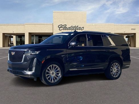 Certified 2023 Cadillac Escalade Premium Luxury image 34