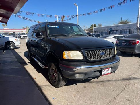 Used 2001 Ford F150 Short Bed 4D image 3