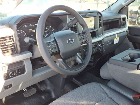 New 2025 Ford F350 XL w/ XL Chrome Package RWD image 8