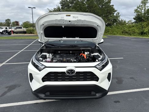 New 2025 Toyota RAV4 LE image 38