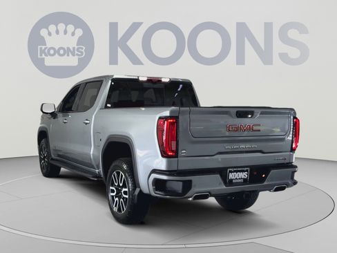 Used 2024 GMC Sierra 1500 AT4 w/ Technology Package AWD/4WD image 10