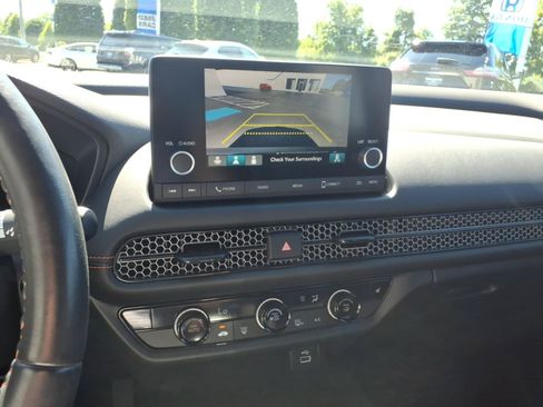 Certified 2025 Honda HR-V Sport image 20