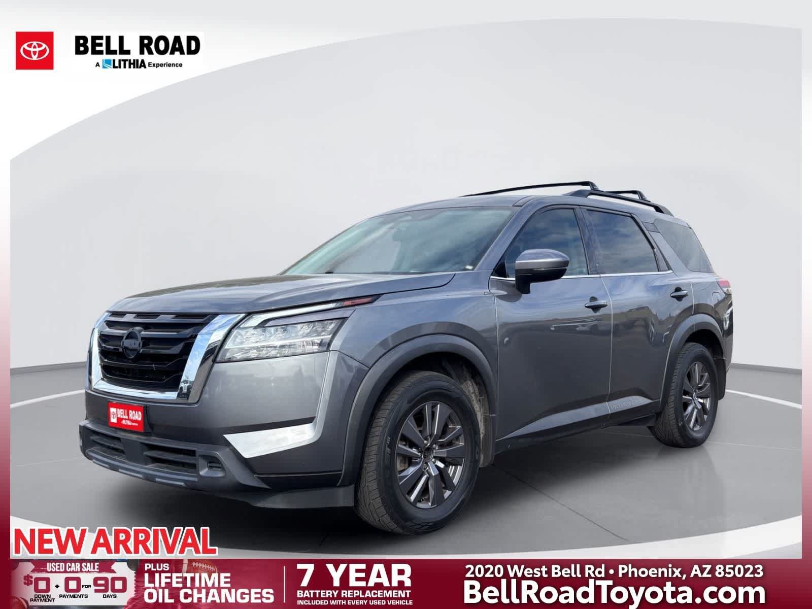 Used 2022 Nissan Pathfinder SV FWD image 1