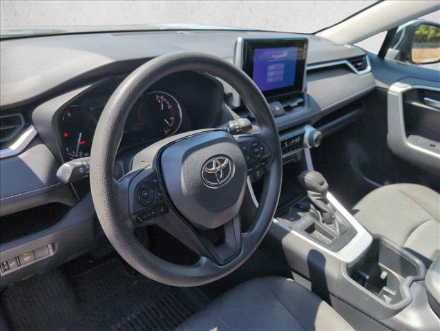 Used 2023 Toyota RAV4 XLE FWD image 10