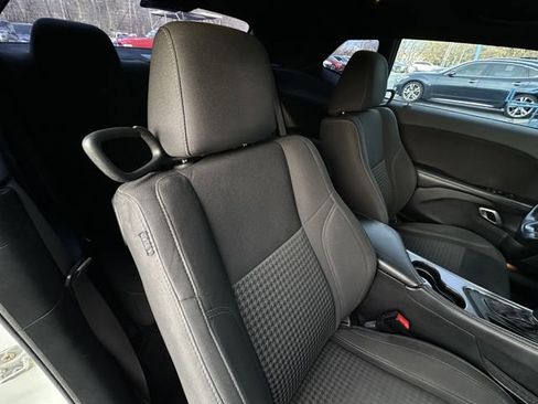 Used 2017 Dodge Challenger SXT w/ Blacktop Package image 30