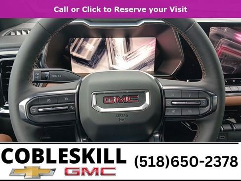 New 2025 GMC Canyon AT4 w/ Nightfall Edition image 14