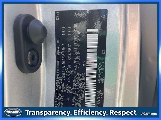 Used 2024 Toyota Sienna XLE FWD image 20