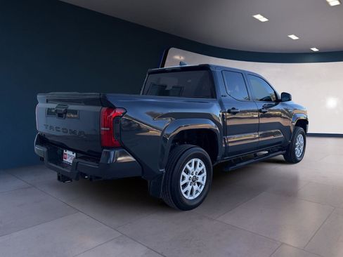 Used 2024 Toyota Tacoma SR5 image 5