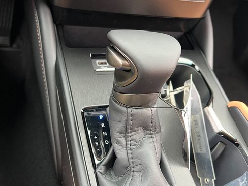 New 2025 Lexus ES 350 Ultra Luxury image 21