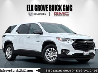 Used 2018 Chevrolet Traverse LS image 1