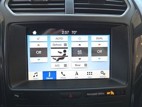 Used 2019 Ford Explorer XLT w/ Equipment Group 202A AWD/4WD image 58