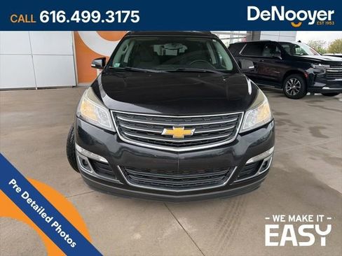 Used 2015 Chevrolet Traverse LT w/ Style and Technology Package AWD/4WD image 8