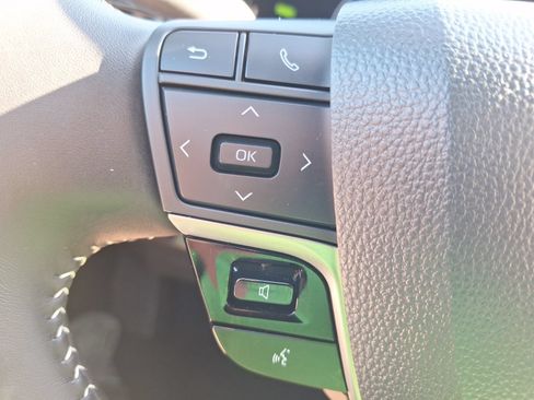 Used 2026 Toyota Camry SE w/ Multimedia Upgrade Package FWD image 26