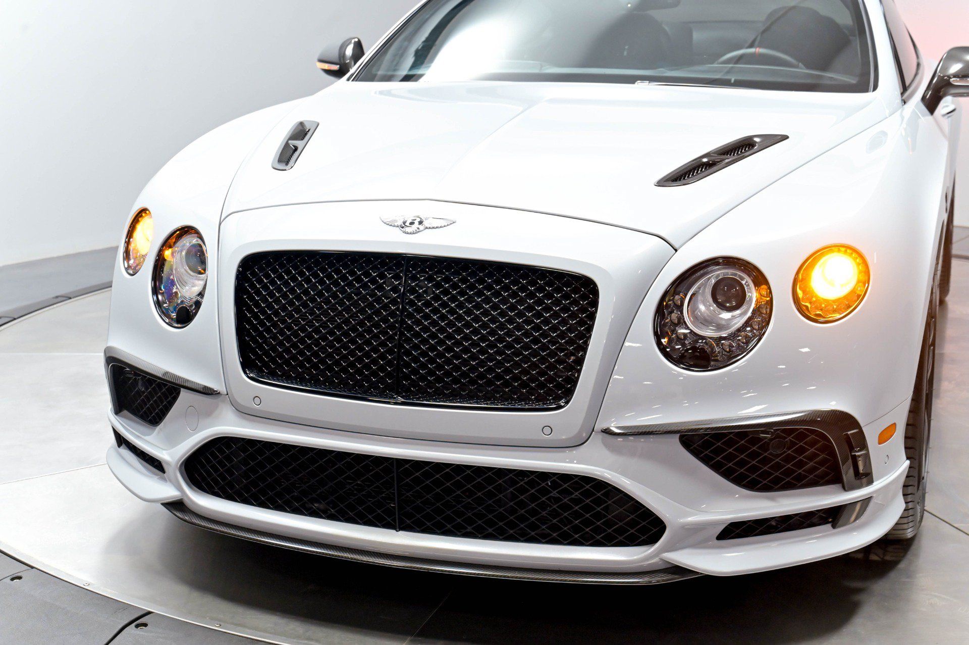Used 2017 Bentley Continental GT Supersports AWD/4WD image 98