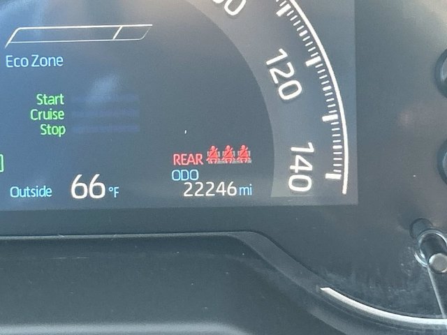 Used 2024 Toyota RAV4 LE AWD/4WD image 27