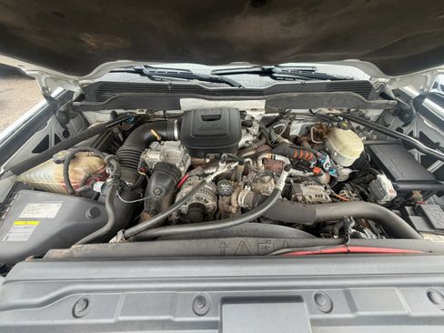 Used 2015 Chevrolet Silverado 3500 High Country AWD/4WD image 31