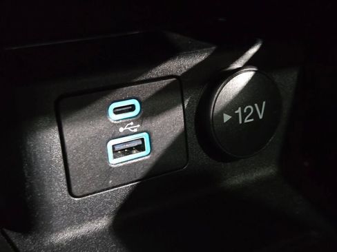 Certified 2022 Ford Escape SEL w/ Technology Package image 29