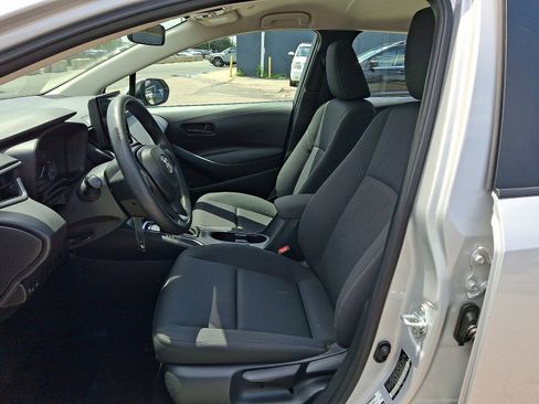 Used 2024 Toyota Corolla LE FWD image 12