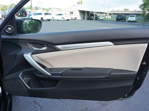 Used 2016 Honda Civic EX-T image 13