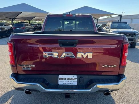 Certified 2025 RAM 1500 Big Horn AWD/4WD image 4