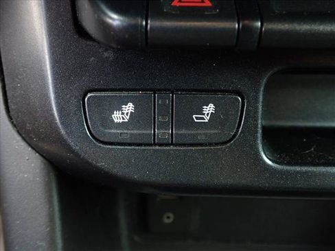 Used 2015 GMC Canyon SLT AWD/4WD image 18