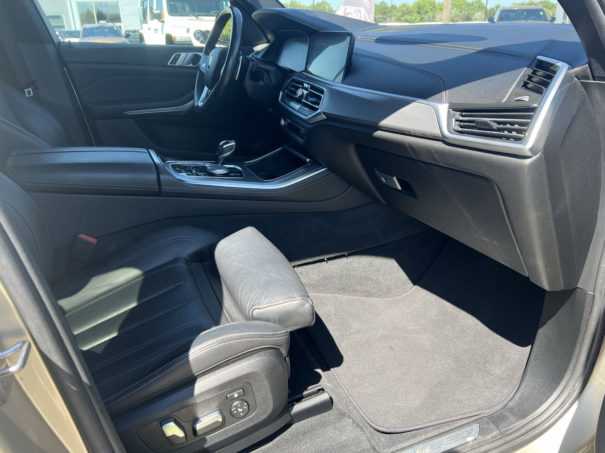 Used 2019 BMW X5 xDrive40i w/ Premium Package 2 AWD/4WD image 20