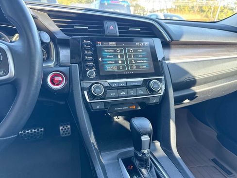 Used 2019 Honda Civic Touring image 27